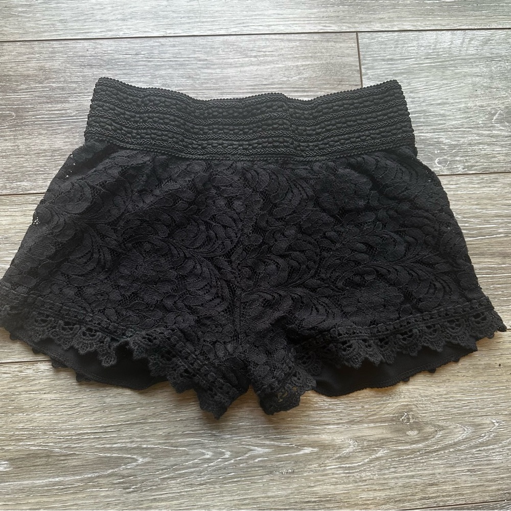 Ambiance Apparel‎ Black High Waist Lace Layered Boho Pull-On Shorts S